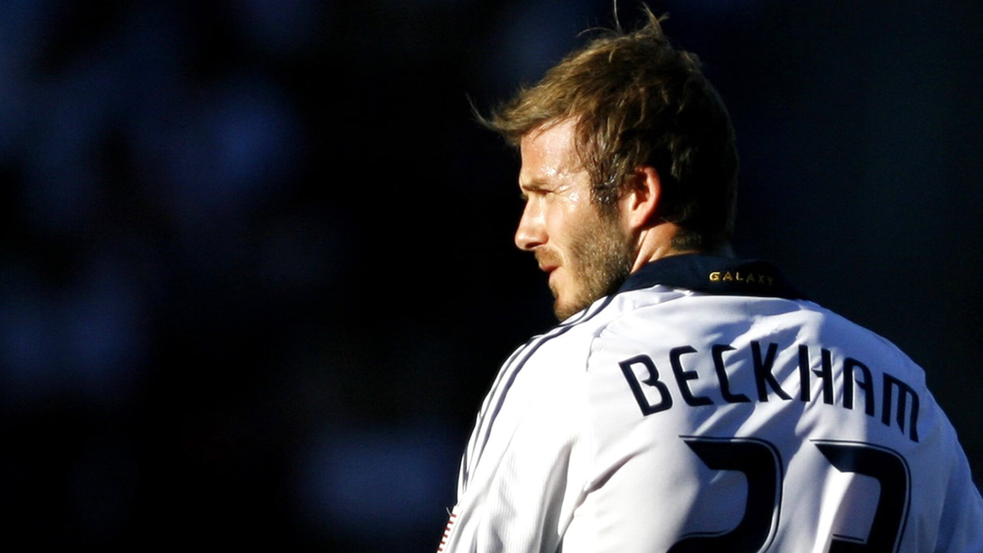 年度焦点之战之夜，莱万关键时刻站出来