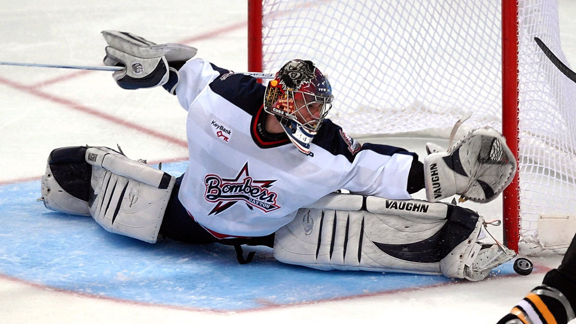 教科书般的胜利，贝恩主导，开拓者粉碎火箭